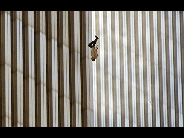 షాకింగ్ స్టోరీలు@సోషల్ మీడియా