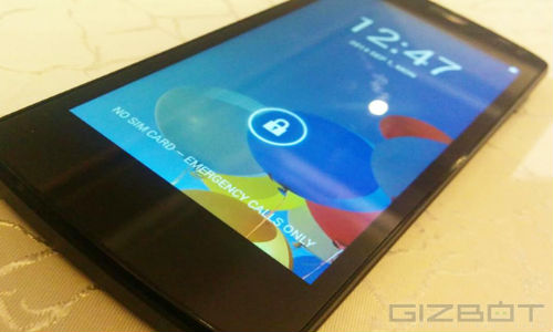  3000 ఎమ్ఏహెచ్ బ్యాటరీతో ఇంటెక్స్ ఆక్వా స్టార్ పవర్