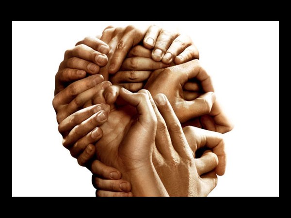 ఫోటో చెప్పిన అద్భుతాలు!!