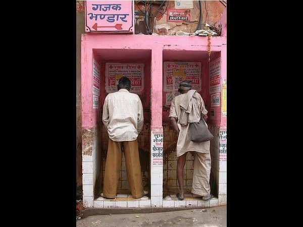 సంస్కృతుల సమ్మేళనమే సోషల్ మీడియా!!