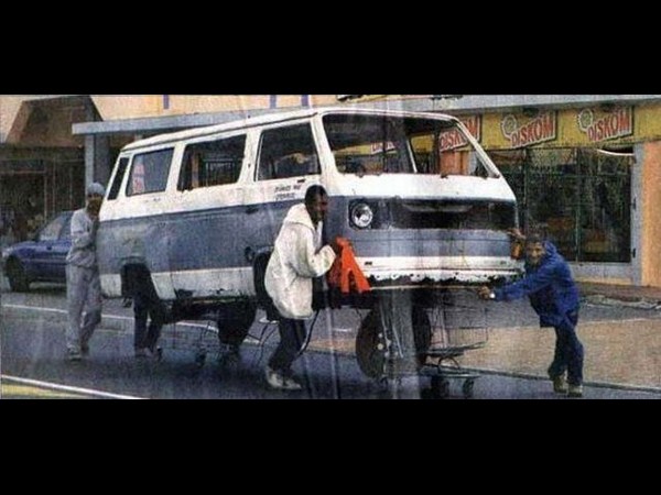 సంస్కృతుల సమ్మేళనమే సోషల్ మీడియా!!