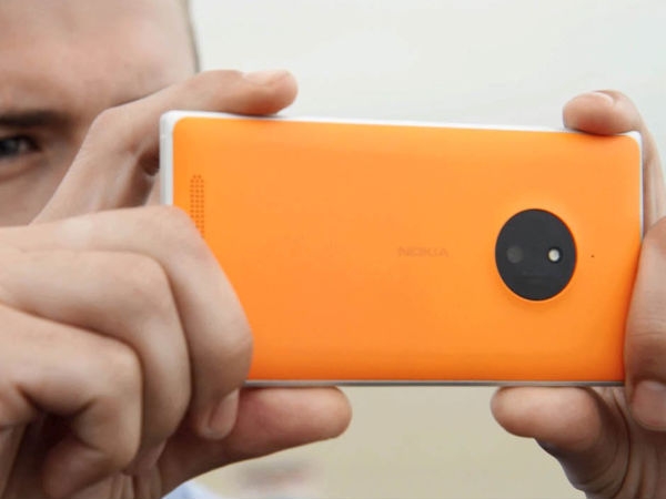 నోకియా లూమియా 830 ఫోటో గ్యాలరీ...