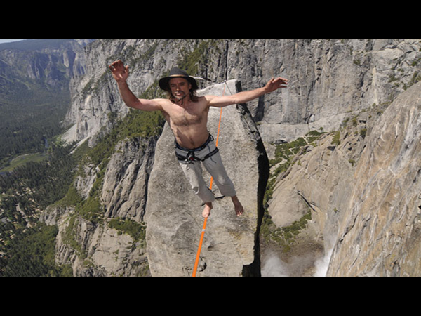 సోషసోషల్ మీడియా వైరల్ చిత్రాలు