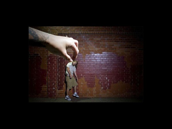 ఈ ఫోటోలు తికమక పెట్టేస్తాయ్!!