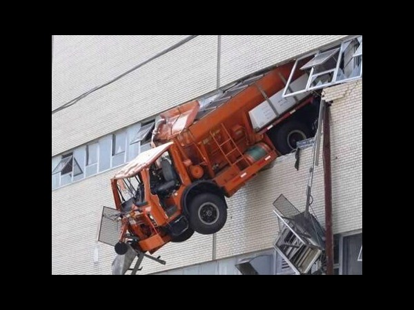 సోషల్ మీడియా వైరల్ చిత్రాలు!!