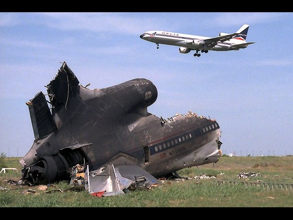 సోషల్ మీడియా షాకింగ్ చిత్రాలు!!