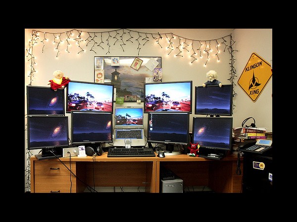  50 అత్యుత్తమ కంప్యూటర్ వర్క్‌స్టేషన్ ఏర్పాట్లు