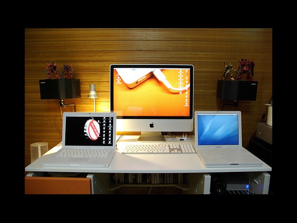  50 అత్యుత్తమ కంప్యూటర్ వర్క్‌స్టేషన్ ఏర్పాట్లు