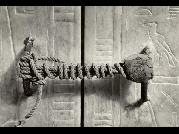  చరిత్ర పుటల్లో చెక్కుచెదరని వాస్తవాలు!!