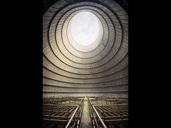 భయానక స్థావరాలు!!