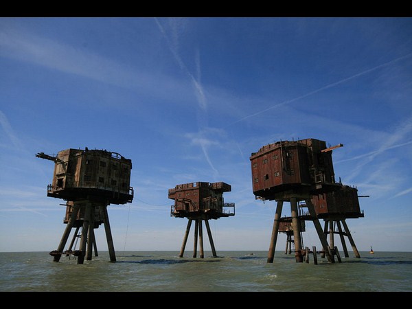 భయానక స్థావరాలు!!