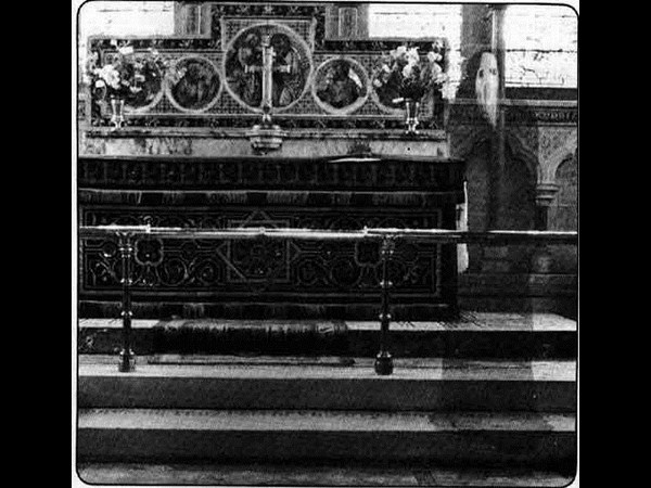 మనుషుల మధ్యనే అదృశ్య శక్తులు?