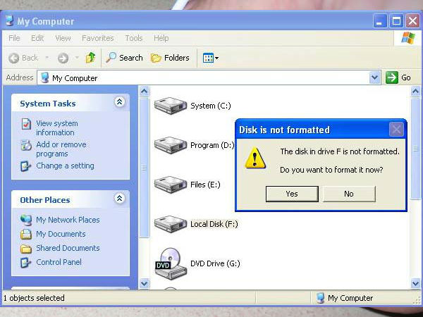 గెలాక్సీ ఎస్5లోని ఎస్డీ కార్డ్ కరప్ట్ అయ్యింది. ఇప్పుడు ఏం చేయాలి..? 