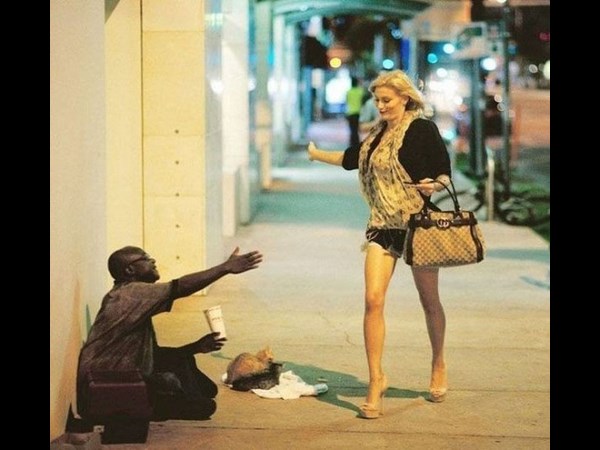 విభిన్న కథల సమ్మేళనం!