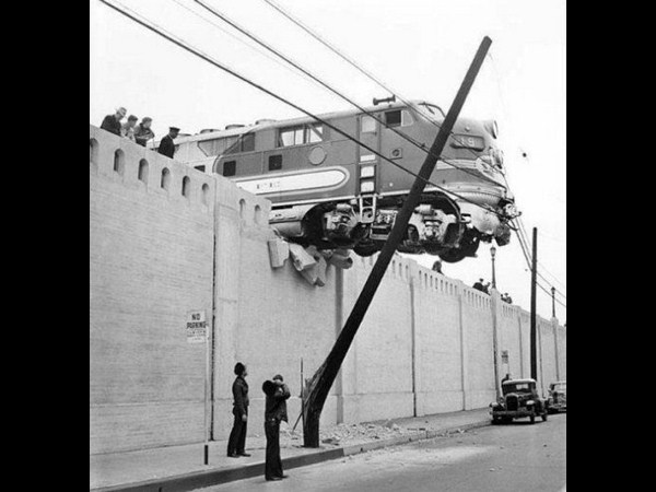 చారిత్రాత్మక ఘట్టాలు@సోషల్ మీడియా!!