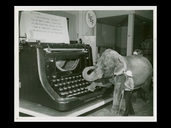 చారిత్రాత్మక ఘట్టాలు@సోషల్ మీడియా!!