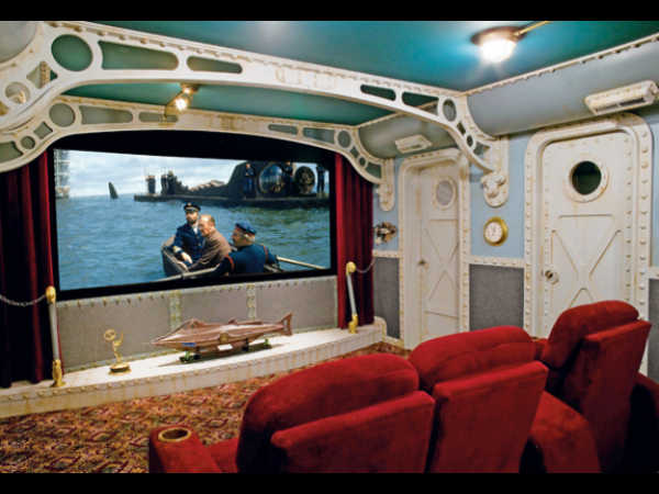 హోమ్ థియేటర్ సిస్టమ్స్.. అదరగొట్టే లుక్‌తో