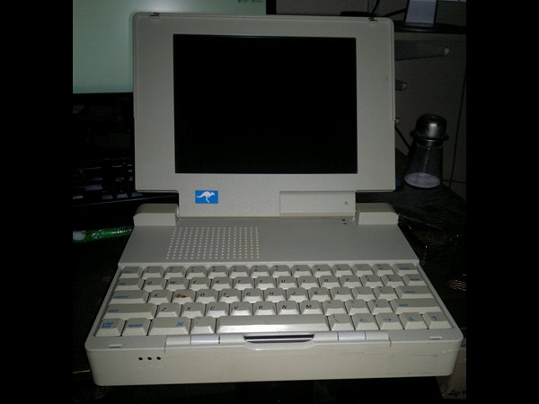 పూర్వ కాలం కంప్యూటర్లు (1970 - 2000)