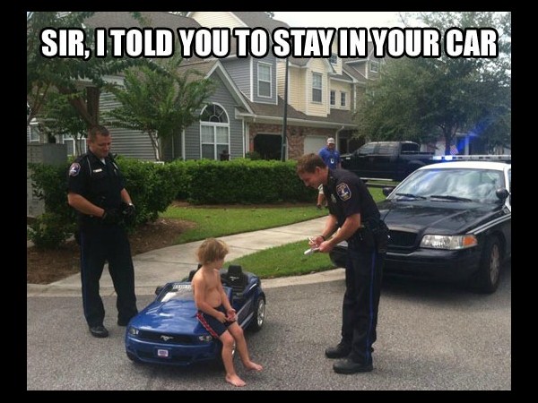 సోషల్ మీడియా కామెడీ పేరడీలు