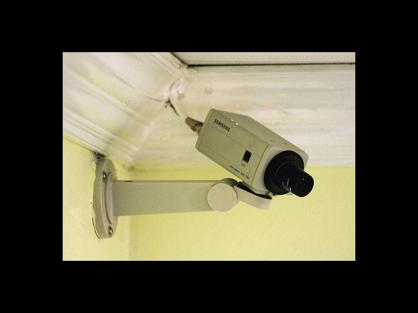  జాగ్రత్త... అడ్డగోలుగా రికార్డ్ చేస్తున్నారు?