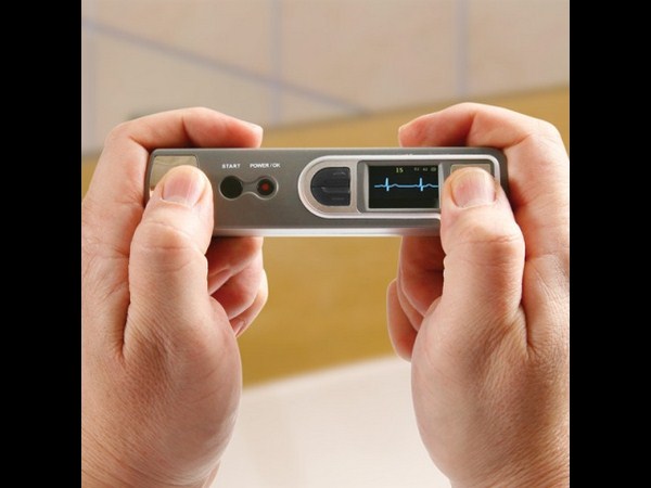 ఆధునిక మనుషులు..ఆధునిక అవసరాలు..ఆధునిక గాడ్జెట్‌లు