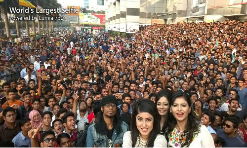 ప్రపంచపు అతిపెద్ద సెల్ఫీ@బంగ్లాదేశ్