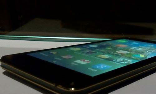 4000 ఎమ్ఏహెచ్ బ్యాటరీతో ఇంటెక్స్ ఆక్వా పవర్@రూ.8,444