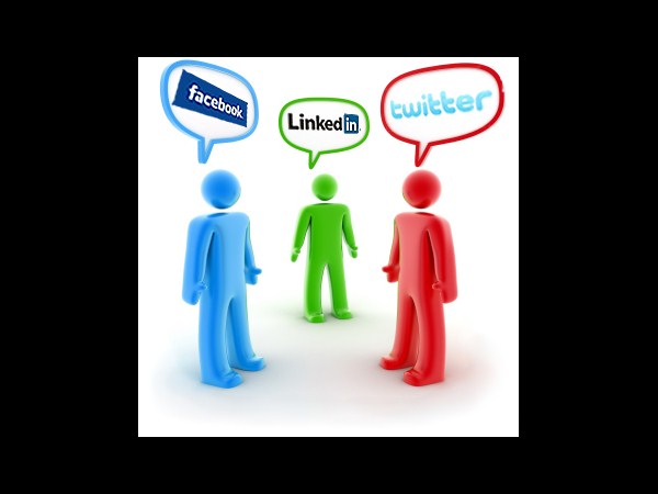 సోషల్ నెట్‌వర్క్‌లలో ఇలా ప్రవర్తించకండి!!