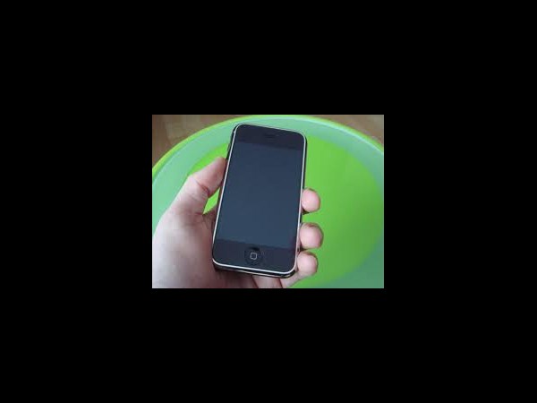 ఫోన్ చార్జింగ్ గురించి అపోహలు.. వాస్తవాలు