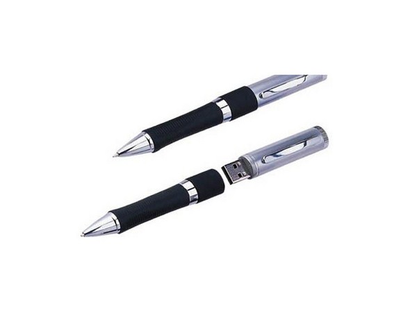 పెన్‌డ్రైవ్‌లు... పిచ్చెక్కించే షేపులు!!