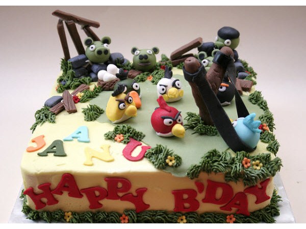 క్రియేటివ్ కనువిందు (30 స్పెషల్ కేక్స్)