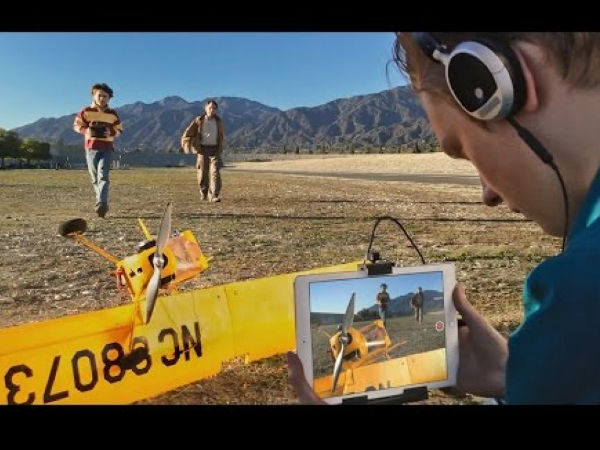 అలరించిన యాపిల్ ఆస్కార్ యాడ్