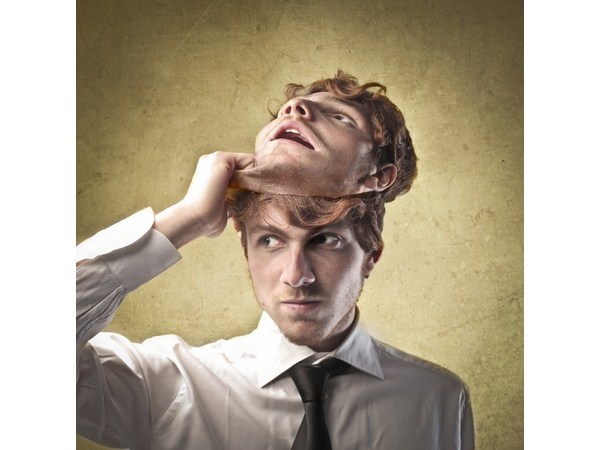 మితిమీరిన టెక్నాలజీతో అడుగడుగనా దుష్ప్రభావాలే