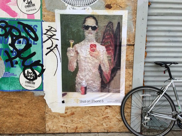 ఛీ అదేంటి..? ఆ పోస్టర్‌ల పక్కనే ఈ పోస్టర్‌లు