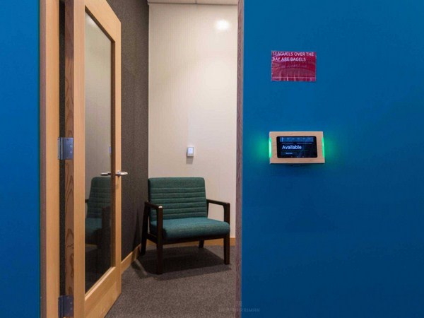 ఫేస్‌బుక్ నూతన కార్యాలయం మెన్లోపార్క్, కాలిఫోర్నియా