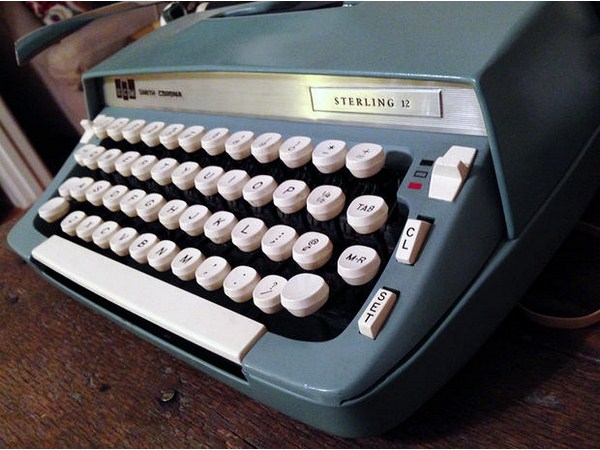 చరిత్రను చూసొద్దాం రండి!!