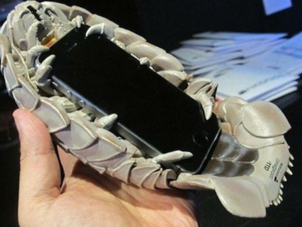 భిన్నమైన ఆకృతులతో రూపుదిద్దుకున్న స్మార్ట్‌ఫోన్ కేస్‌లు