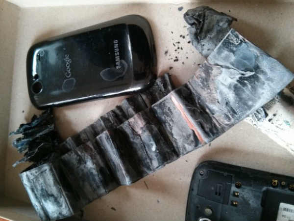 ఫోన్ బ్యాటరీతో జాగ్రత్త