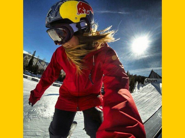 పలు ప్రాణాంతక సెల్ఫీలు