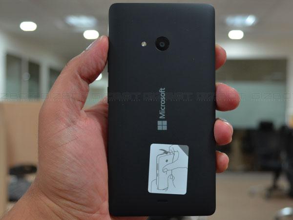 మార్కెట్లోకి మైక్రోసాఫ్ట్ లుమియా 540@రూ.10,199