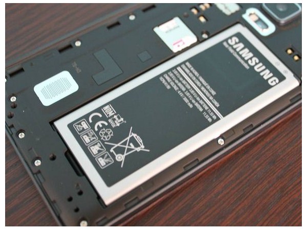 ఆండ్రాయిడ్ ఫోన్ ఎందుకు బెస్ట్ అంటే..?