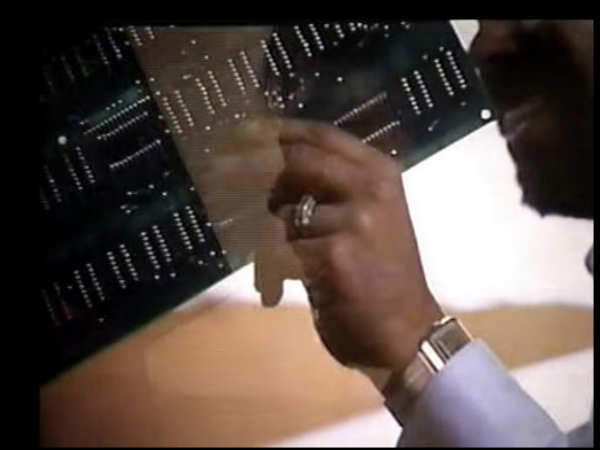 స్టీవ్ జాబ్స్, స్టీవ్ వోజ్‌నైక్‌లకు సంబంధించి పలు అరుదైన చిత్రాలు