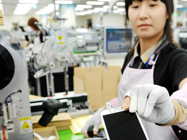 టెక్నాలజీలో దూసుకుపోతున్న 12 దేశాలు