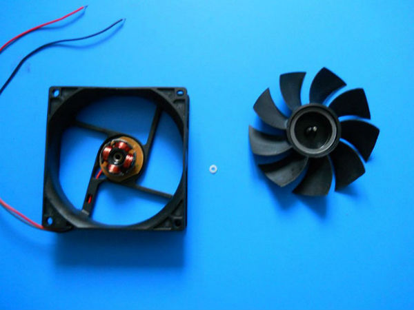 డీఐవై విండ్ టర్బైన్ సెల్‌ఫోన్ ఛార్జర్ తయారీ దృశ్యాలు