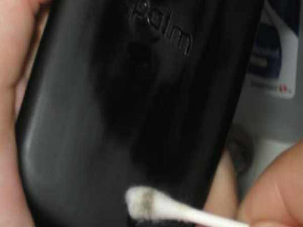  మీ డర్టీ స్మార్ట్‌ఫోన్‌ను  క్లీన్ చేసేందుకు  బెస్ట్ టిప్స్