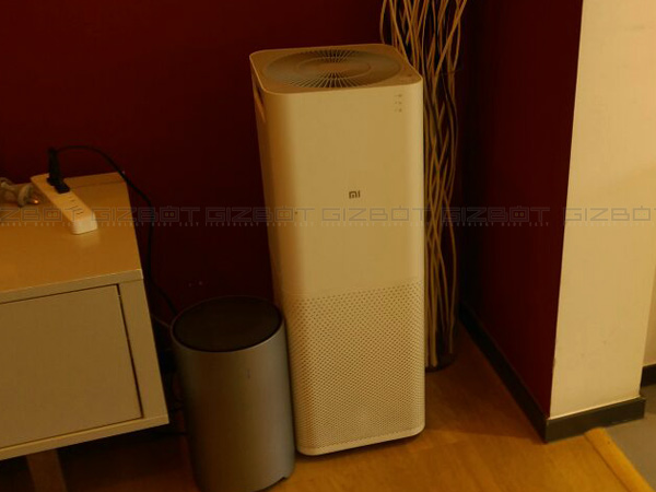 అధునాతన సౌకర్యాలతో చైనాలోని ఓ షియోమీ స్టోర్ 