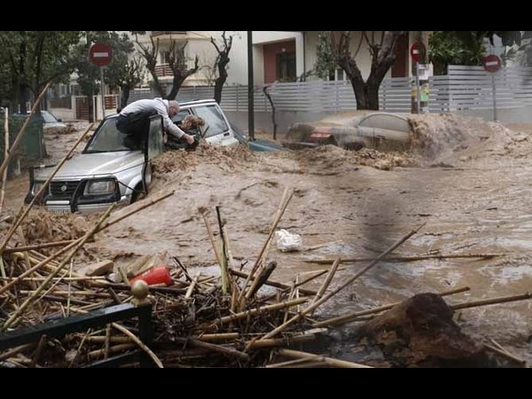 ఈ ఫోటోలు మీ హృదయాలను హత్తుకుంటాయ్!