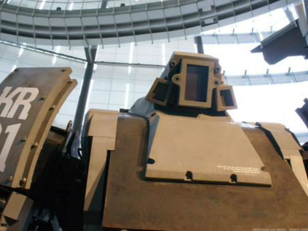 అమెరికా, జపాన్‌లు డిజైన్ భారీ రోబోట్లు