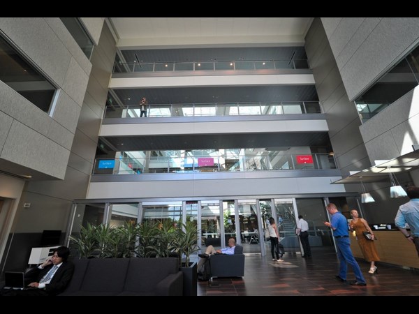 మైక్రోసాఫ్ట్ ఆఫీస్‌లు.. ఫోటో గ్యాలరీ!