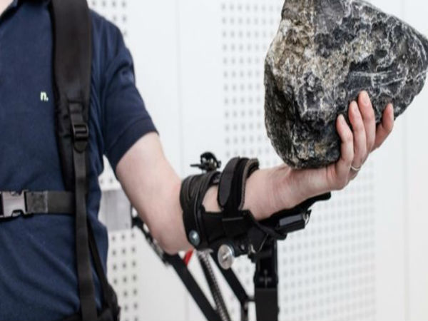 రోబోమేట్ ఎక్సో‌స్కెలిటాన్‌